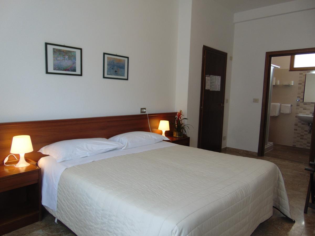 Albergo Rossana Chianciano Terme Exterior foto
