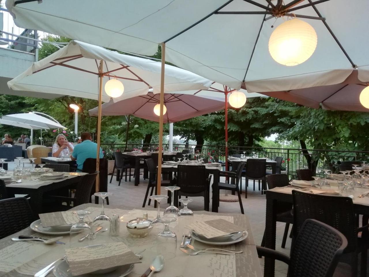 Albergo Rossana Chianciano Terme Exterior foto