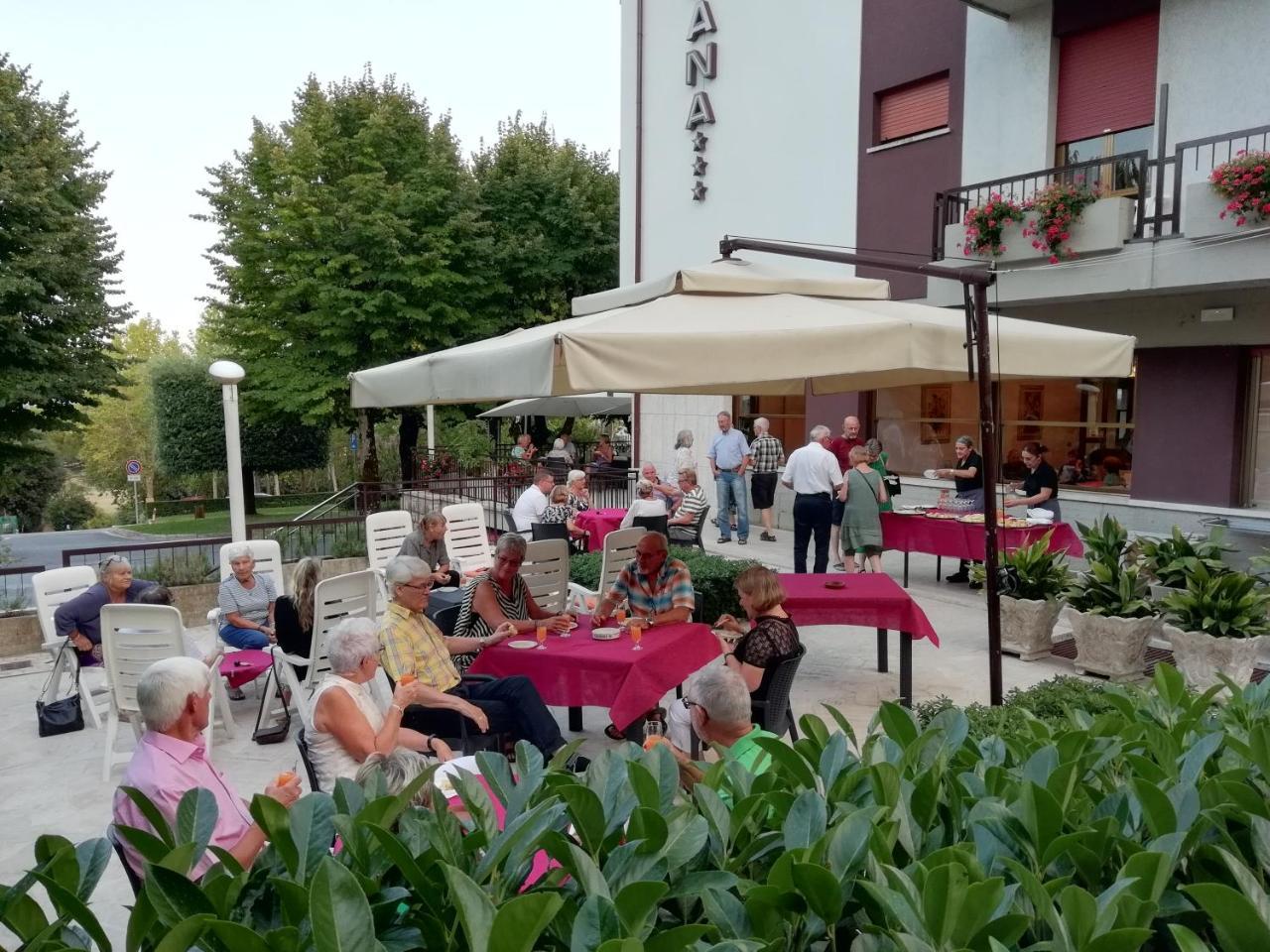 Albergo Rossana Chianciano Terme Exterior foto